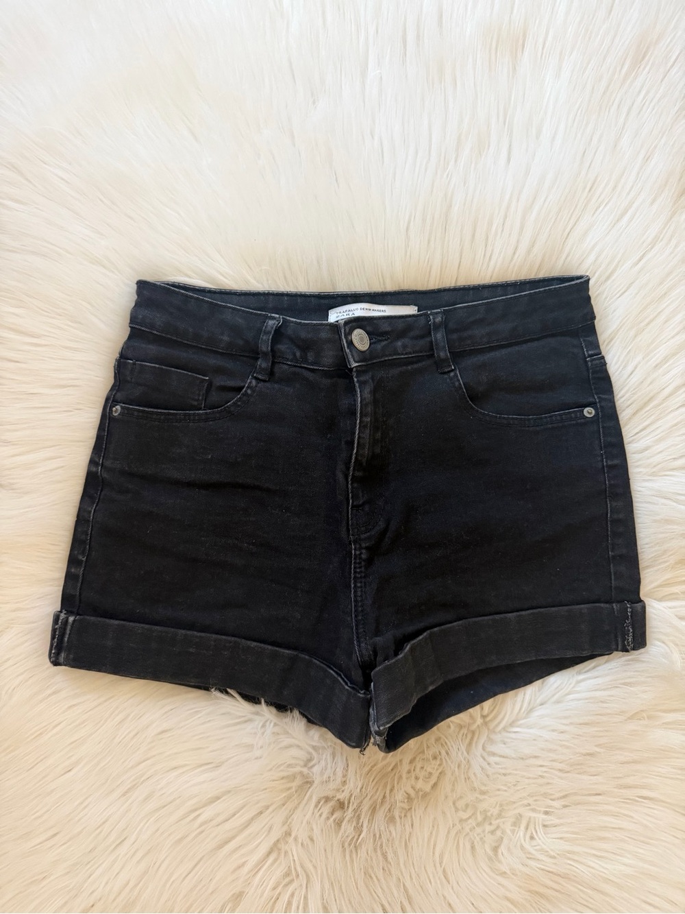 Zara Black High-Rise Rolled Hem Denim Shorts